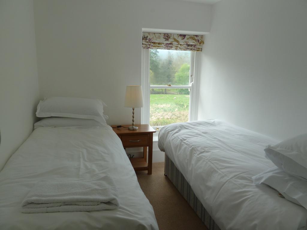 Bronfelin & Troed-Y-Rhiw Holiday Cottage Llanwrtyd Wells Екстериор снимка